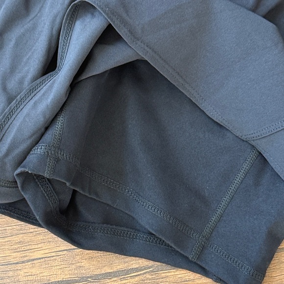 Torrid Active Black Shorts Size 00 (M/L 10) NWT Stretch Woven Bike Short Lined - Picture 5 of 7